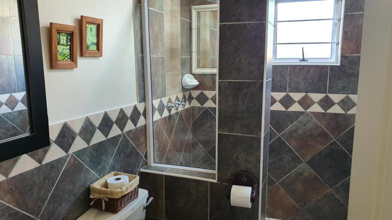 The Lazy Lizard Hotel Durban Ngoại thất bức ảnh